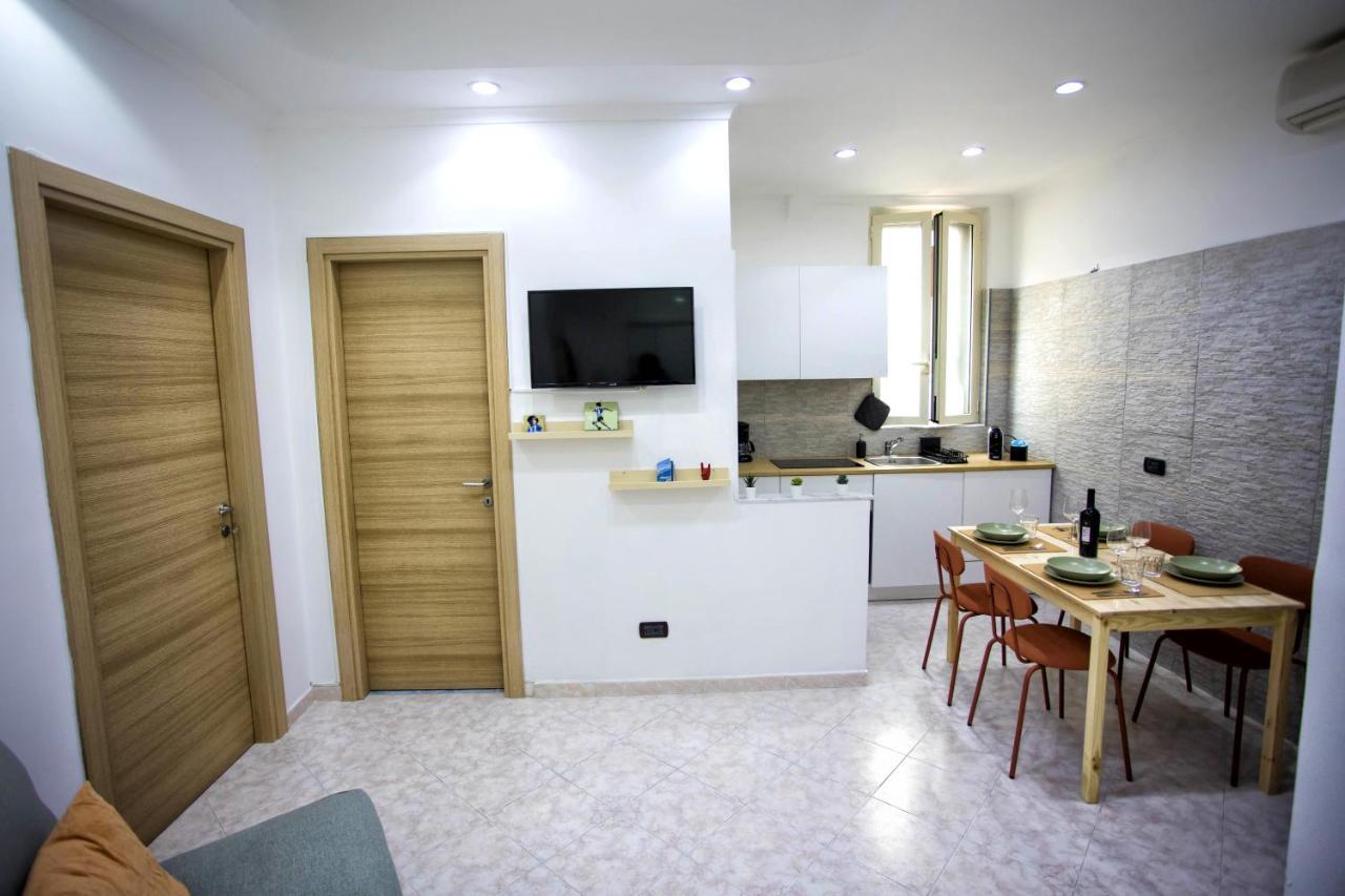 Casa Pelusa: Apartment Near Maradona Murales Napels Buitenkant foto